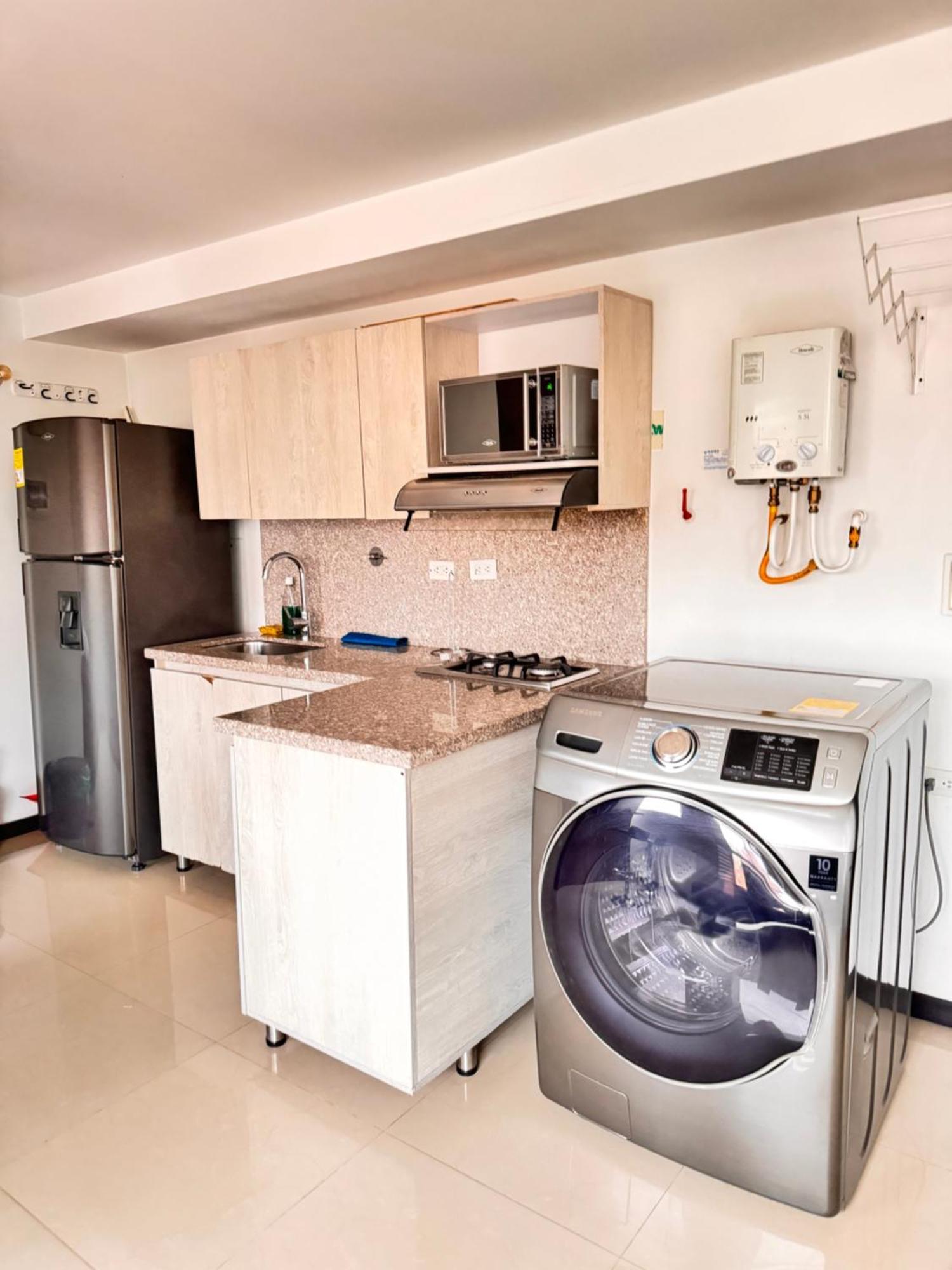 Poblado En La Zona Rosa De Apartamento Medellín